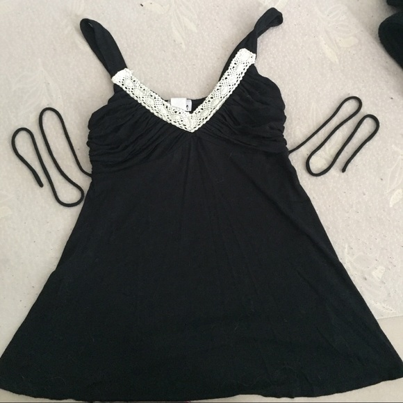 Black babydoll tank top - Picture 1 of 1