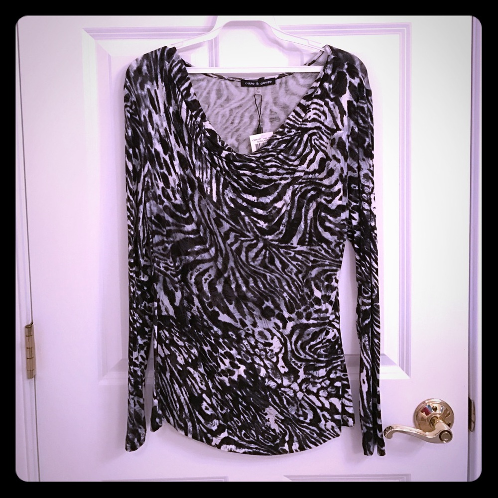 Cable & Gauge long sleeve top