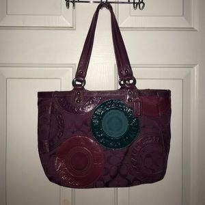LIKE NEW! Purple Circle Pattern Coach Bag