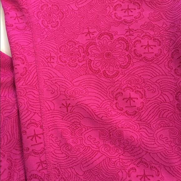 Sobu yoga pants. - Picture 3 of 4