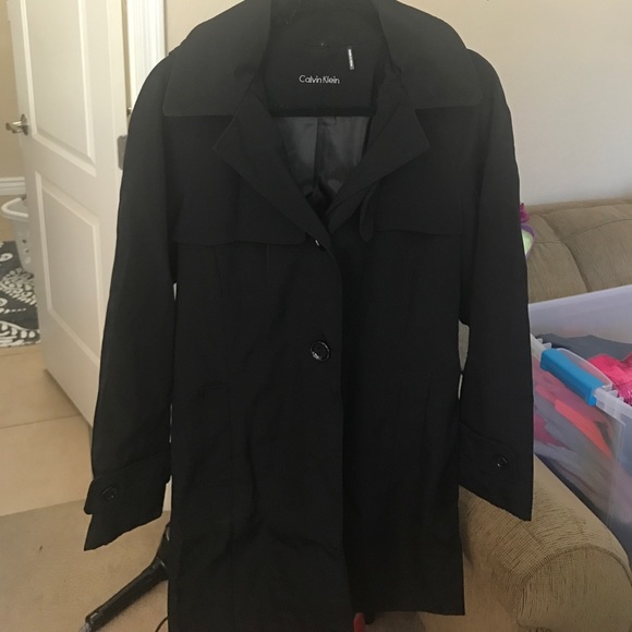 Calvin Klein Jackets & Blazers - Calvin Klein trench coat