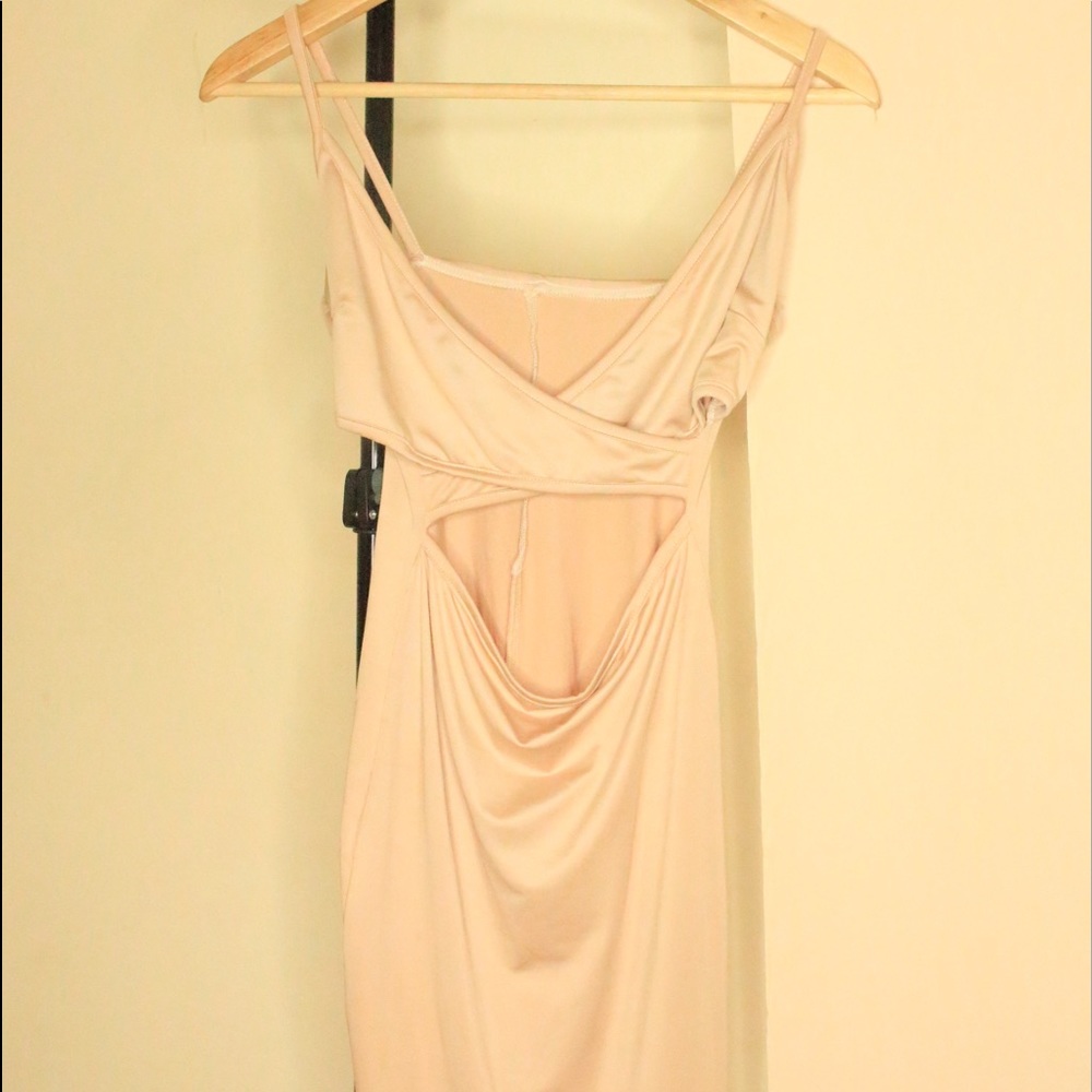 Cut out body con dress