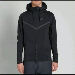 Nike windrunner black with mesh