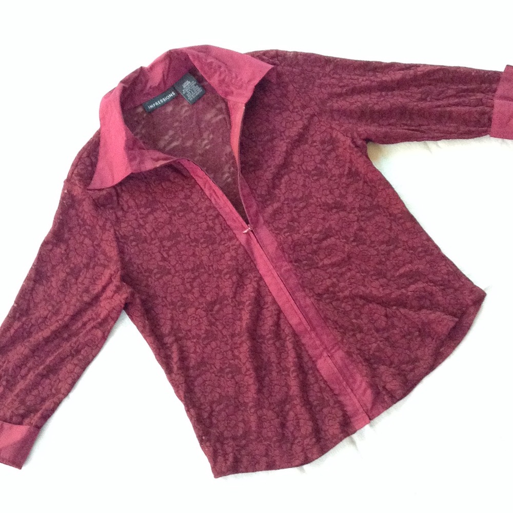 Women's lace zip up🌻