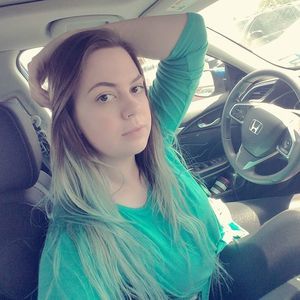 Meet your Posher, Shayla