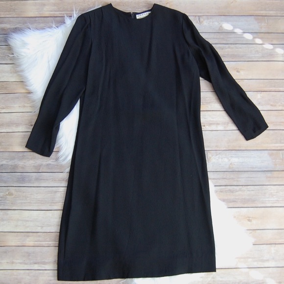 Jaeger Dresses & Skirts - Vintage JAEGER Shift Dress