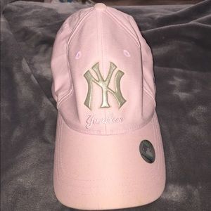 Pink NY yankee adidas hat
