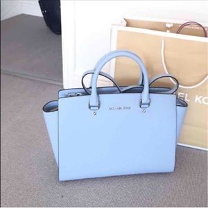 TRADE FOR MADDY ONLY Michael Kors Selma