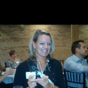 Meet your Posher, Andrea