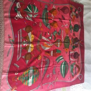 Authentic HERMES silk scarf. 36 x 36