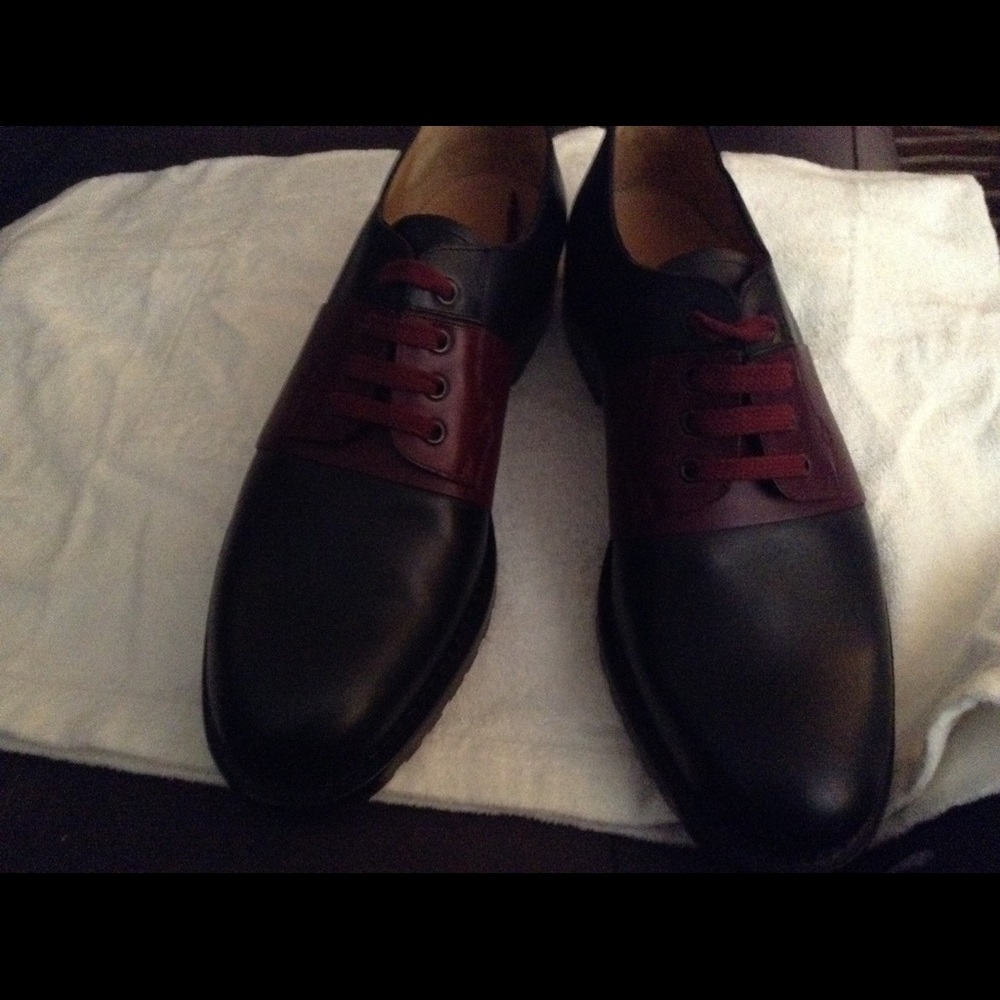 Valentino Garavani black and oxblood lace up shoes