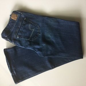Favorite boyfriend jeans size 8