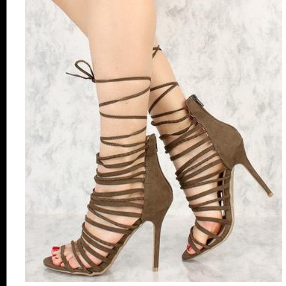 New🔸 Liza Heels