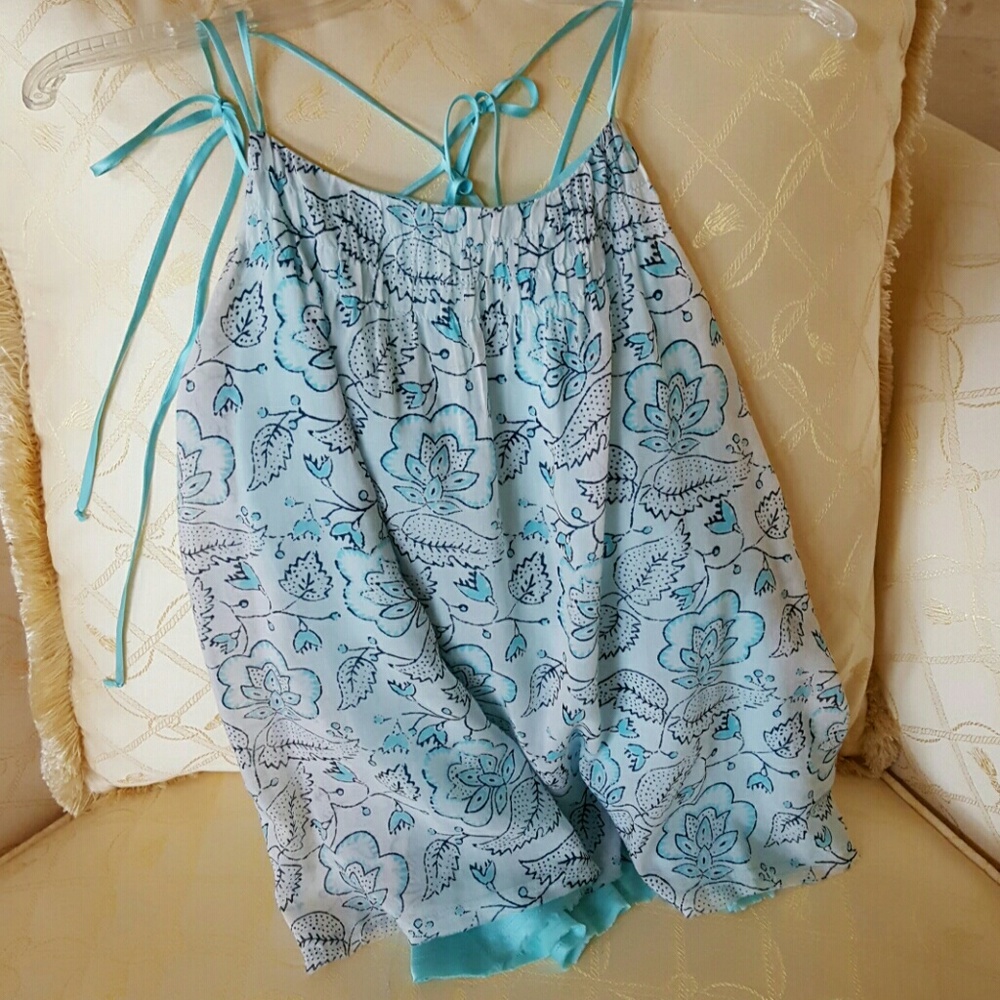 Top - Picture 2 of 2