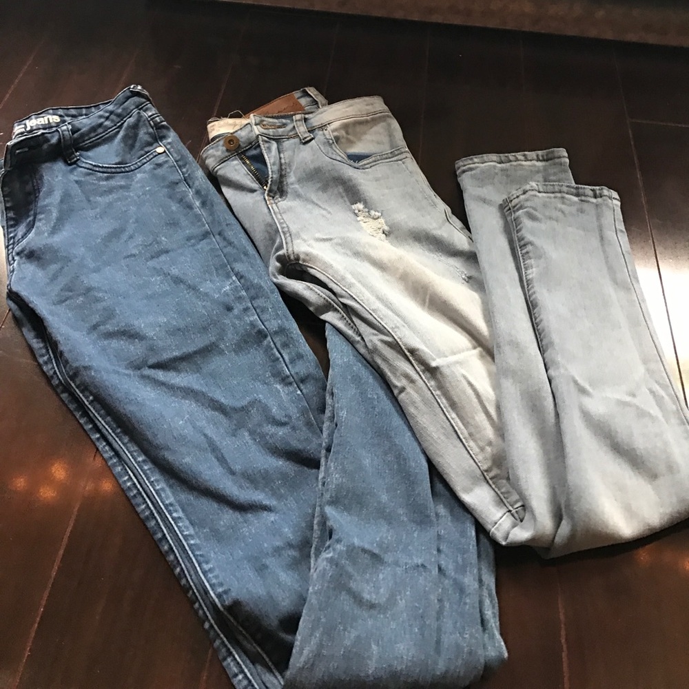 Bundle of two denim