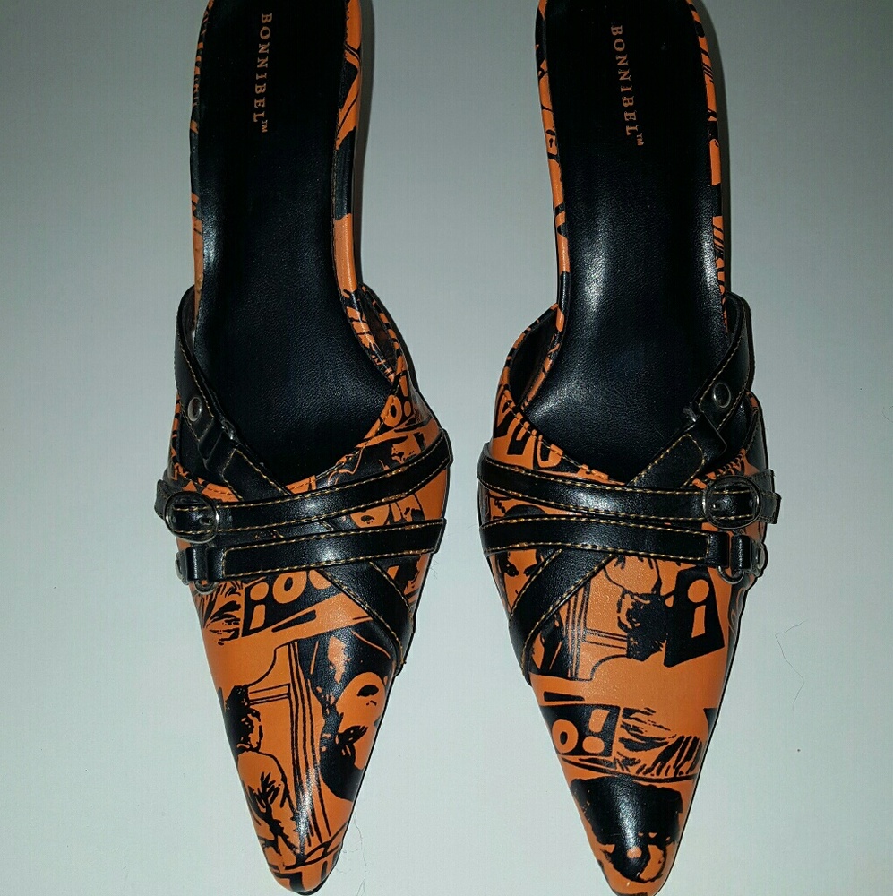 Bonnibel very pointy toe slip on heel/mule size 8
