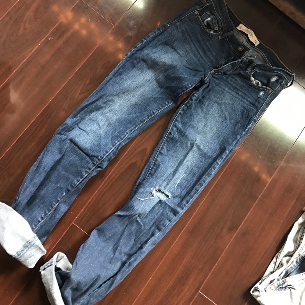 Almost new medium wash Abercrombie denim