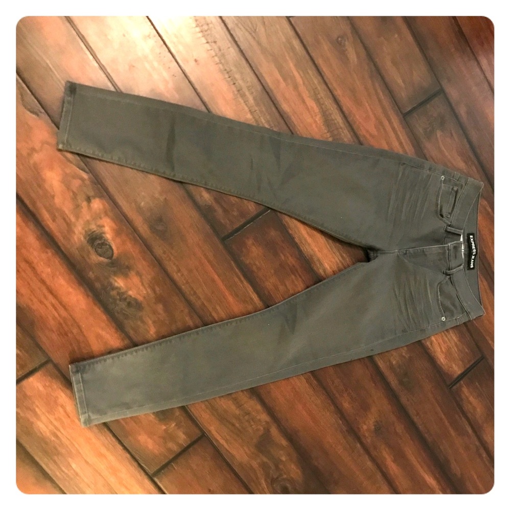 Express jeans size 4 short