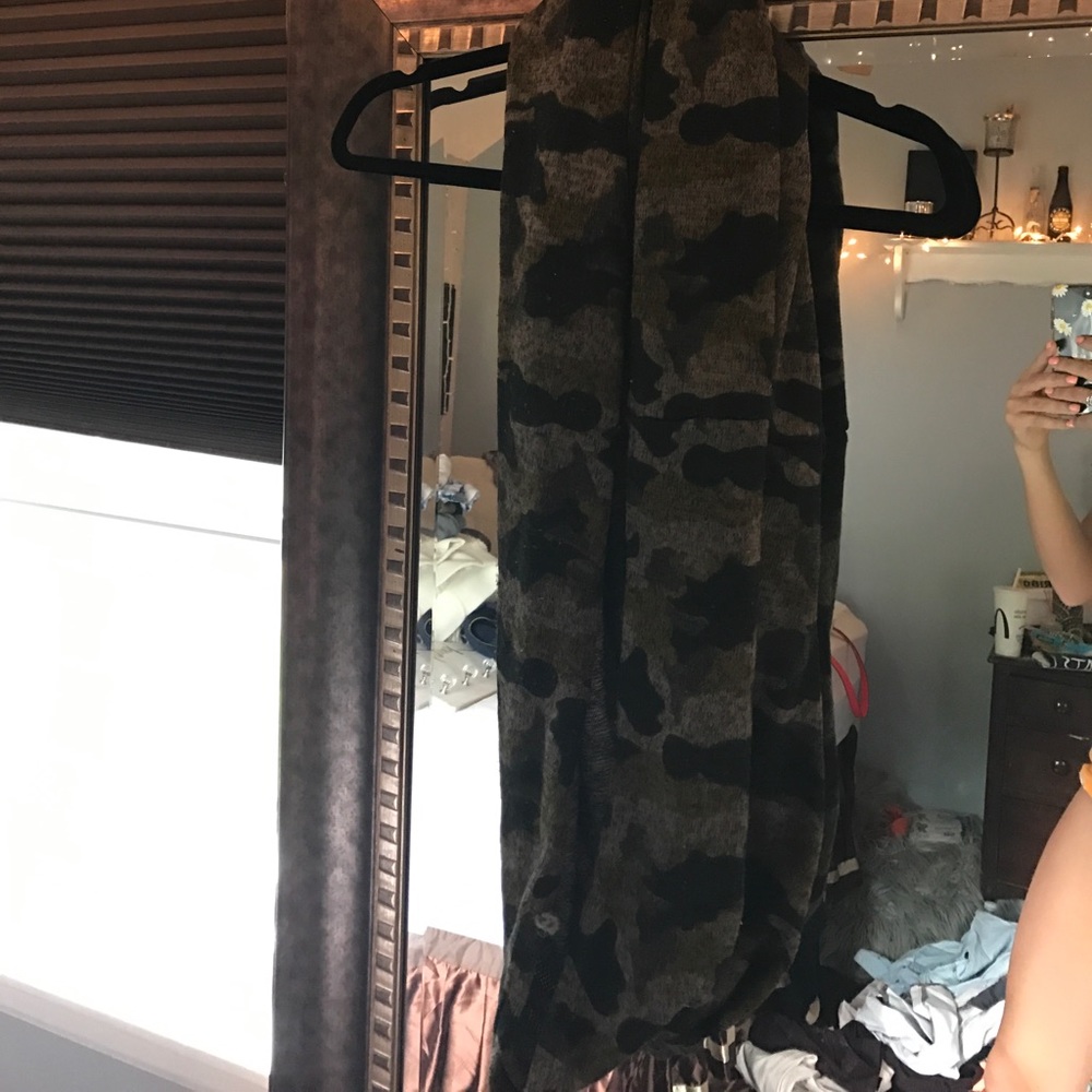 Army print infinity scarf