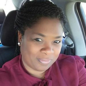 Meet your Posher, Sobrina