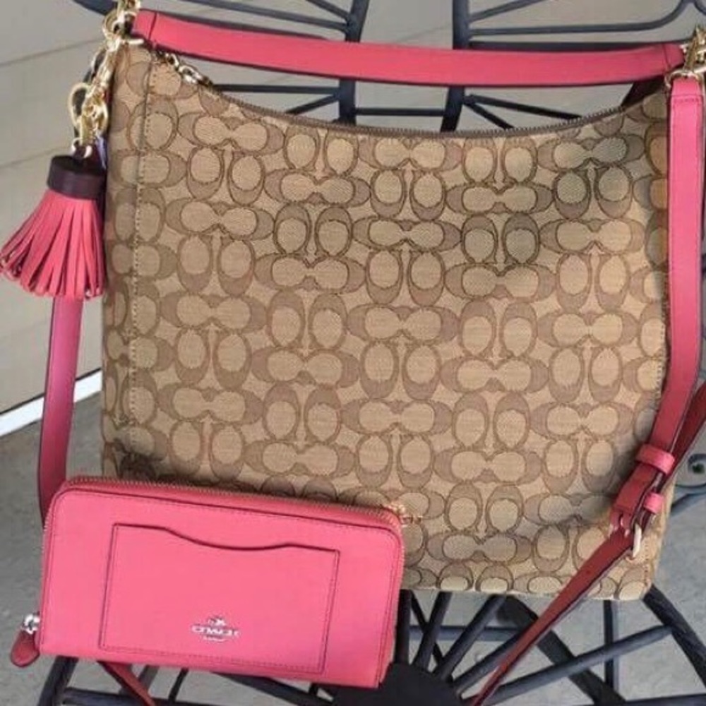 NWT 3 piece Authentic Coach set