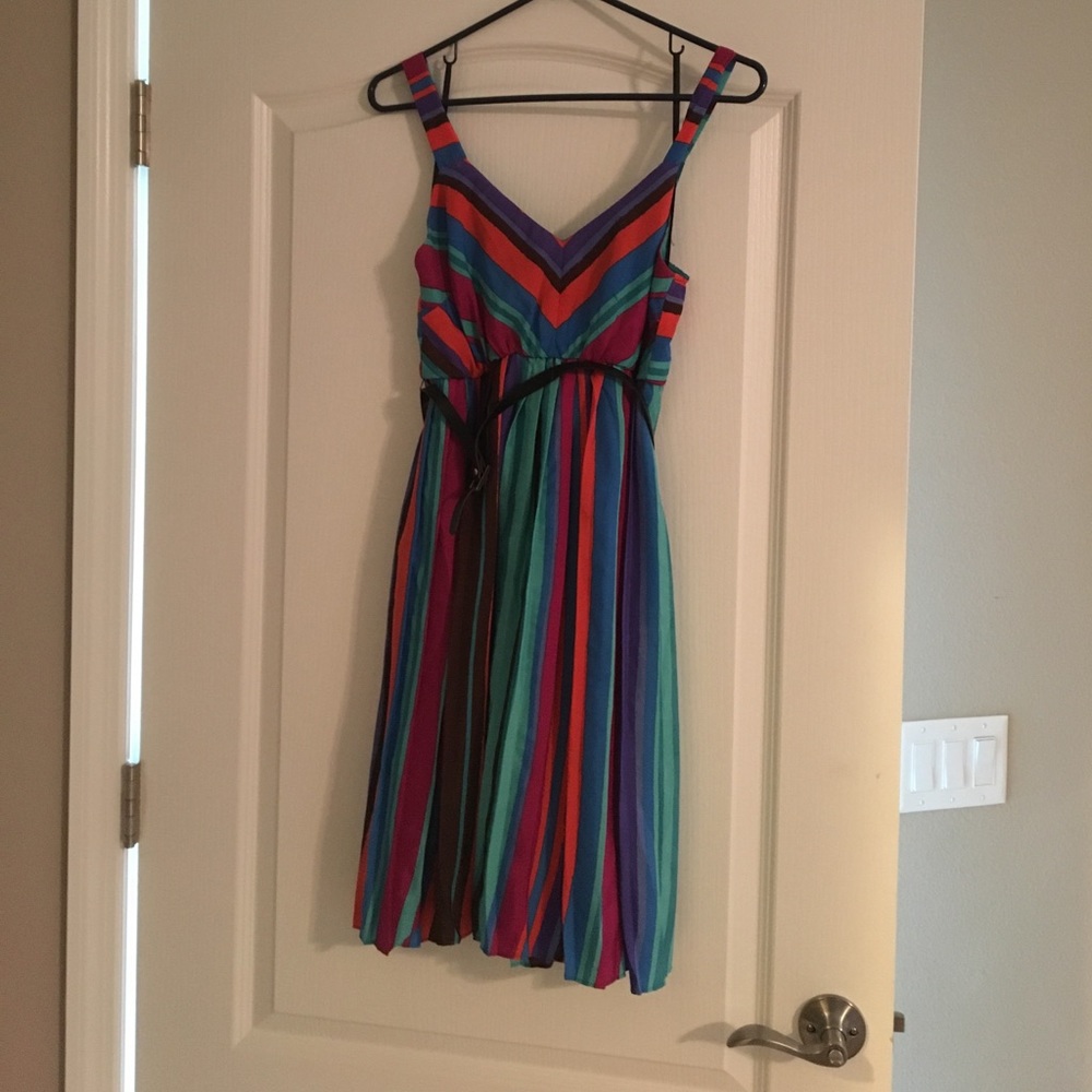Maternity dress. Great for maternity pics!