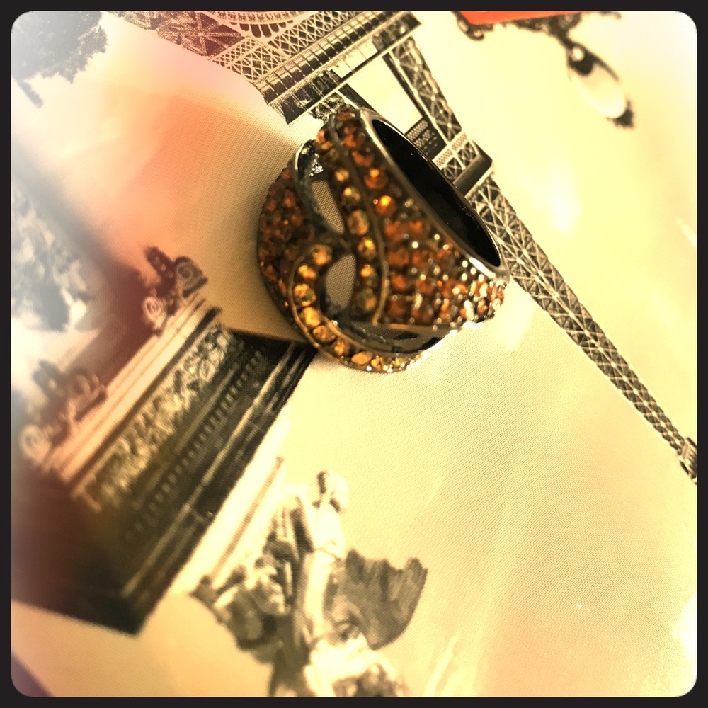 Canary and chocolate cz gunmetal ring