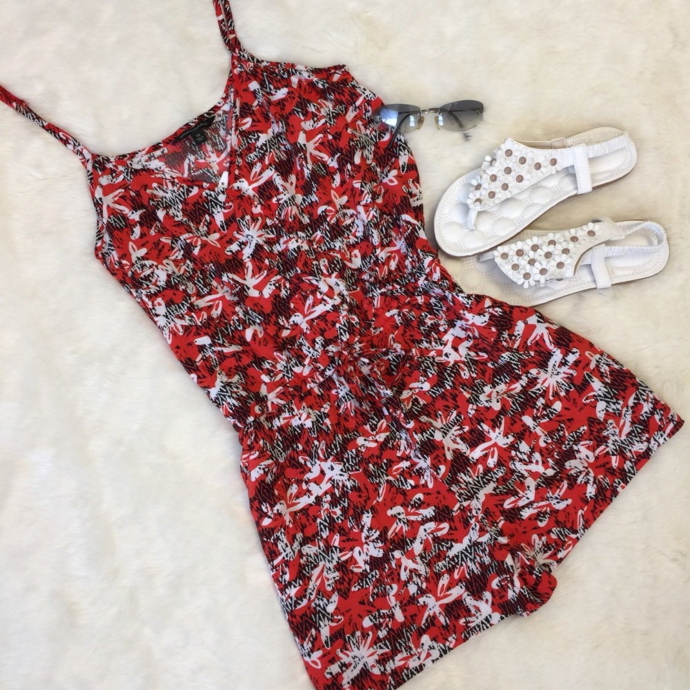 Banana Republic Romper NWT - Picture 5 of 5