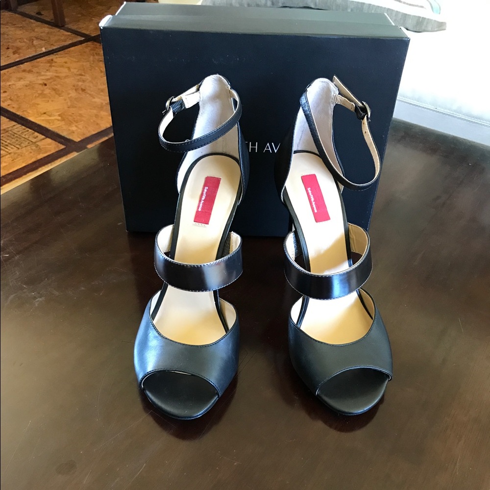 Saks Fifth Avenue sandals - Picture 4 of 8