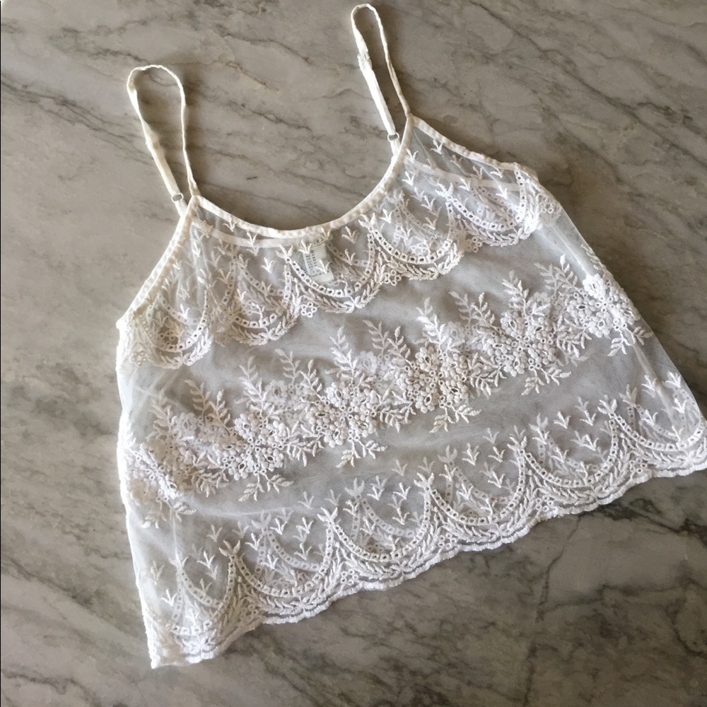 Scalloped white lace tank