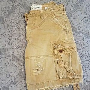 Abercrombie & Fitch Cargo Shorts