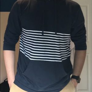 Navy blue light hoodie with white stripes