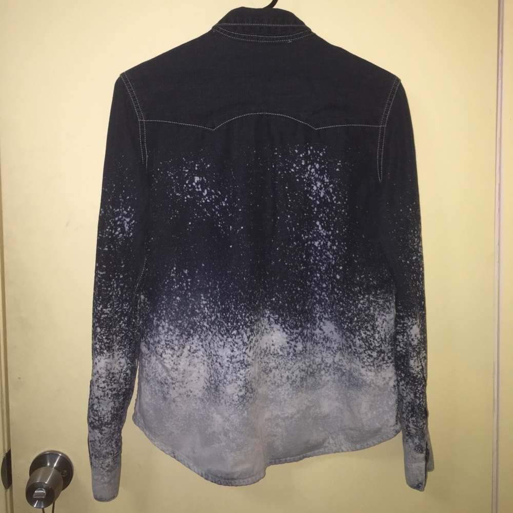 Light Acid Wash Button-up - Picture 3 of 3