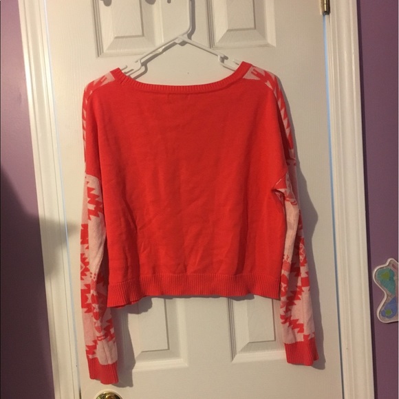 Aztec Sweater - Picture 2 of 3