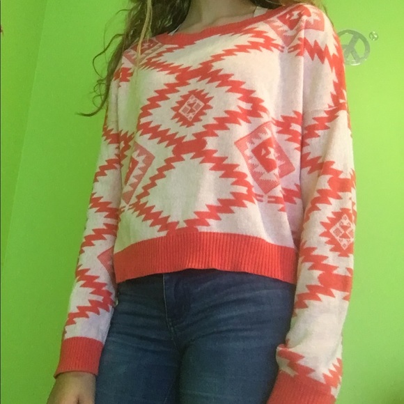 Aztec Sweater - Picture 3 of 3