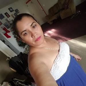 Meet your Posher, Yamileth