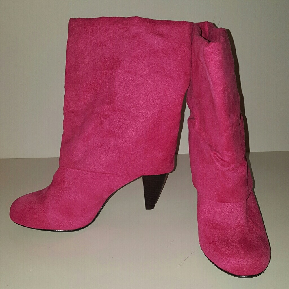 Brand new Qupid foldover pink heel boot sz 7.5
