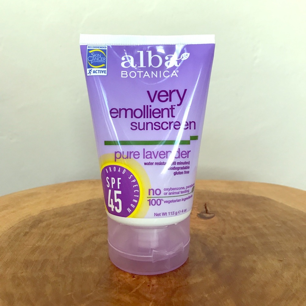 Alba Botanica Very Emollient Sunscreen 45 SPF ☀️🏖