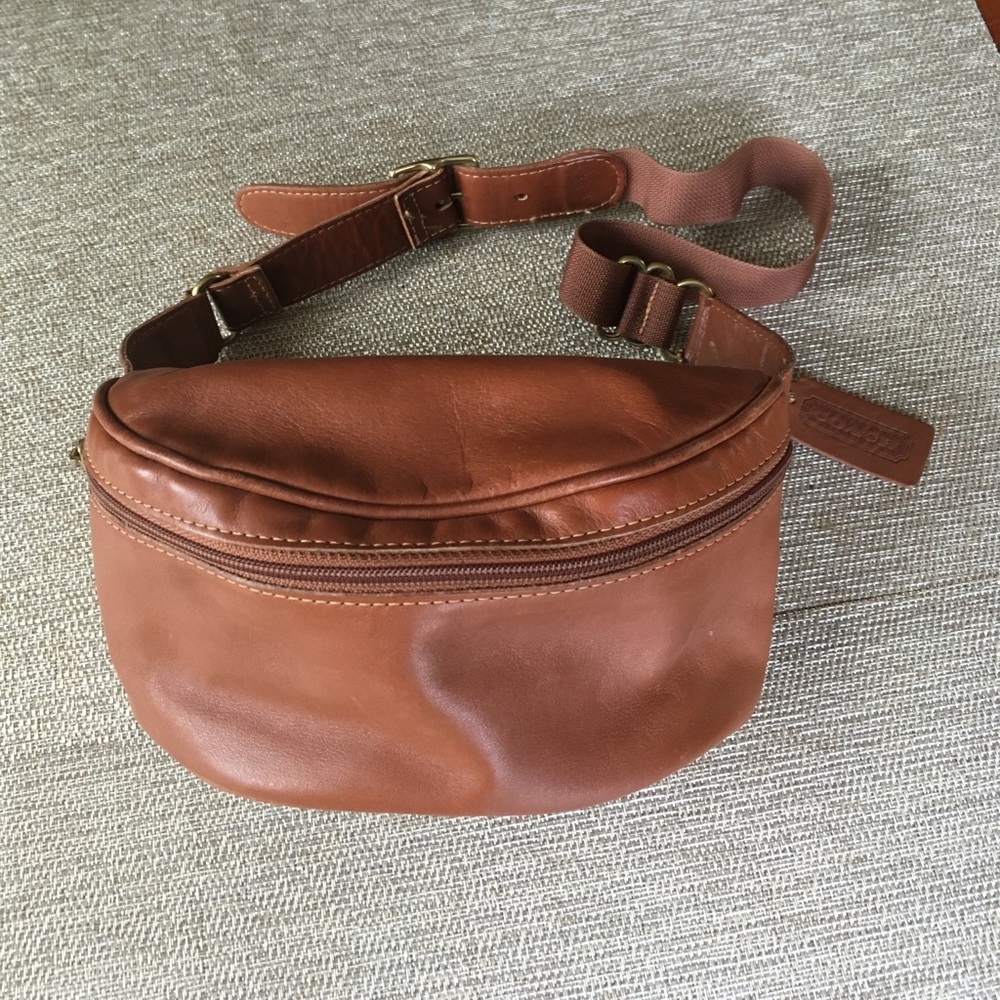 Vintage Coach Brown leather fanny pack