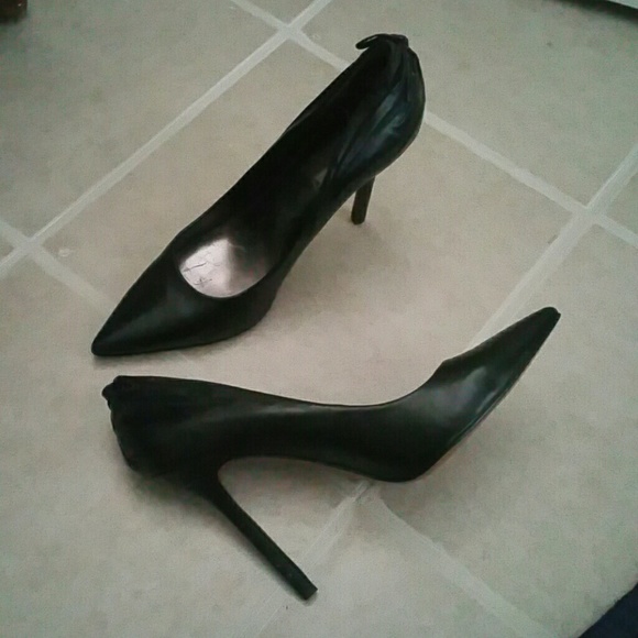 Black Leather Heels. - Picture 1 of 4