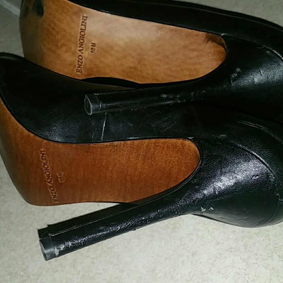 Black Leather Heels. - Picture 2 of 4