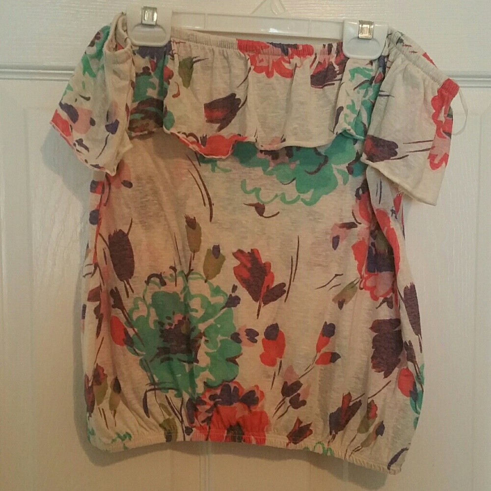 Ruffled Tube Top/Blouse