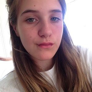 Meet your Posher, Ariana