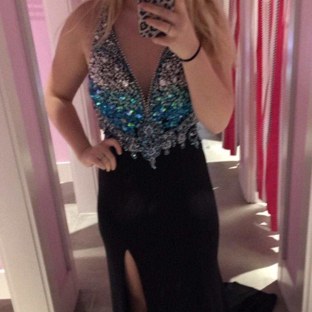 Sherri Hill 2017 New Dress Never worn