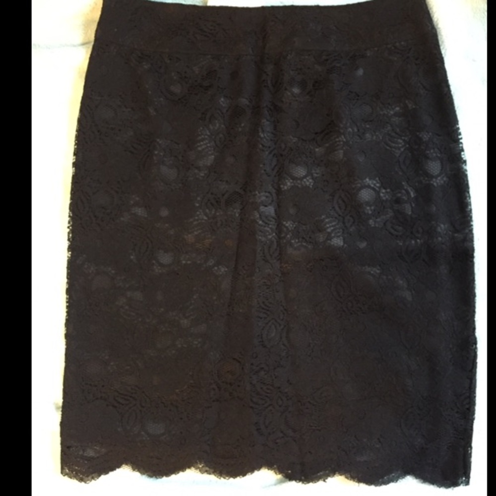Banana Republic lace overlay pencil skirt, size 14