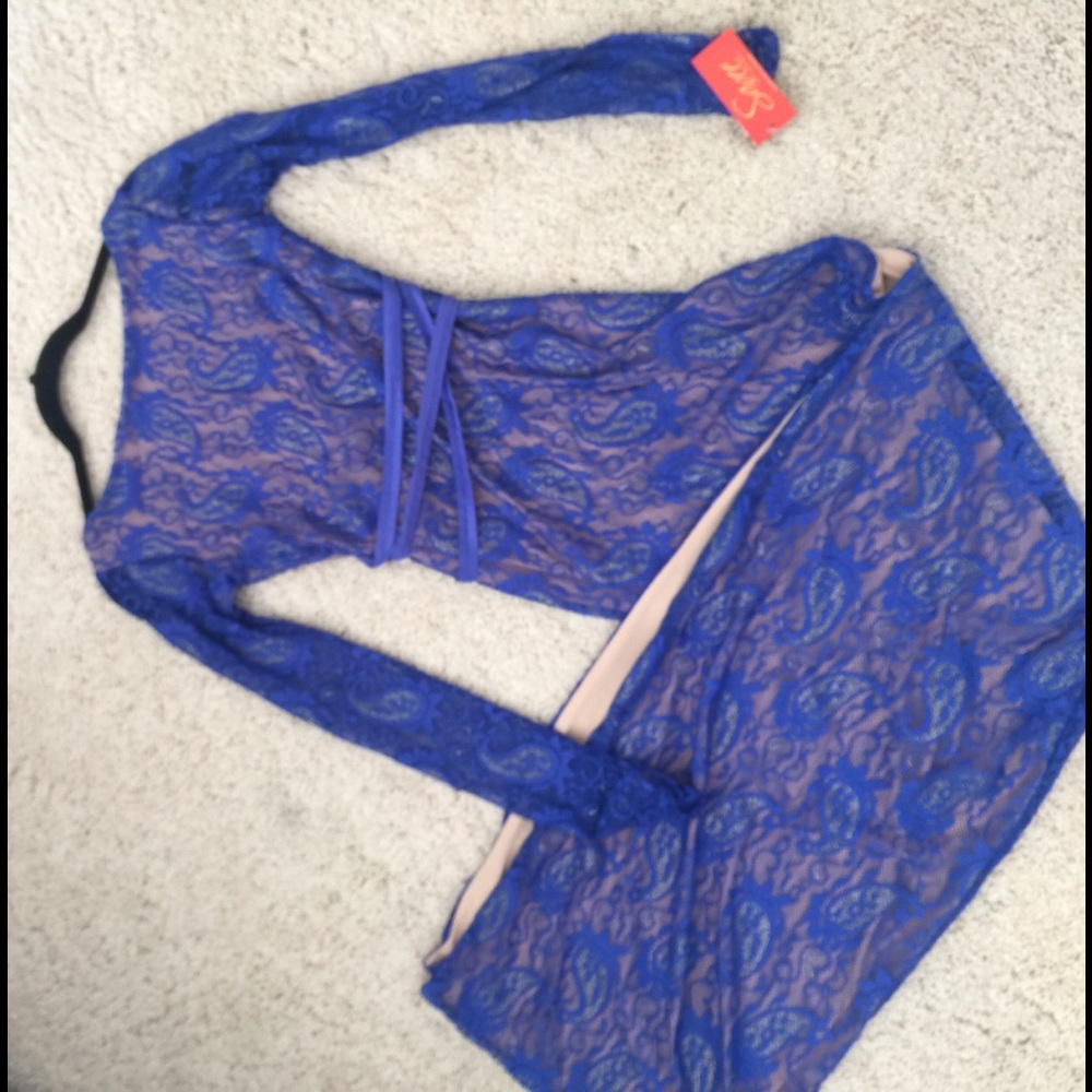 Long blue lace dress