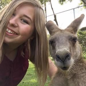 Meet your Posher, Ashlyn