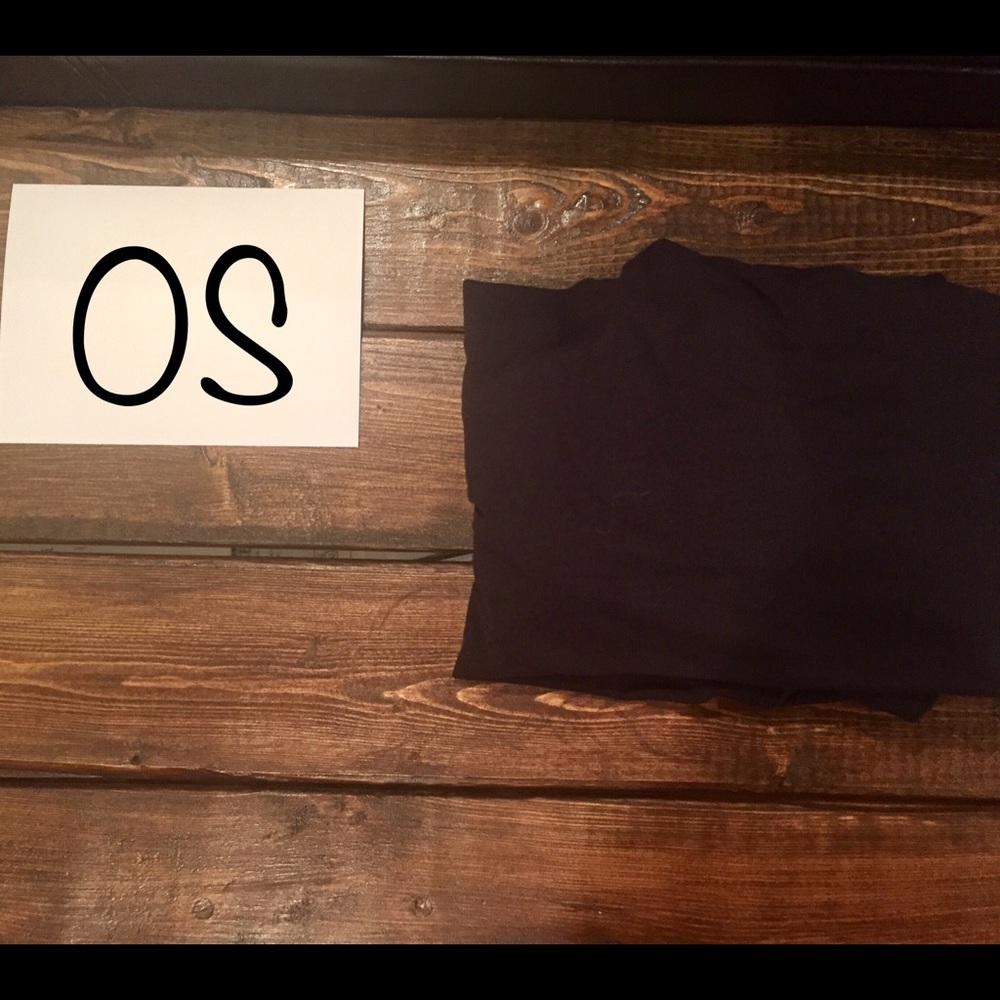 $47 NEW NEVER WORN BLACK LULAROE OS LEGGINGS CHINA