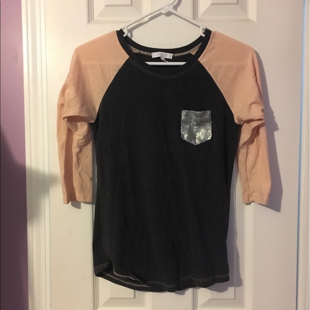 Grey and pink baseball tee