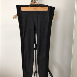 Gap GFast workout leggings